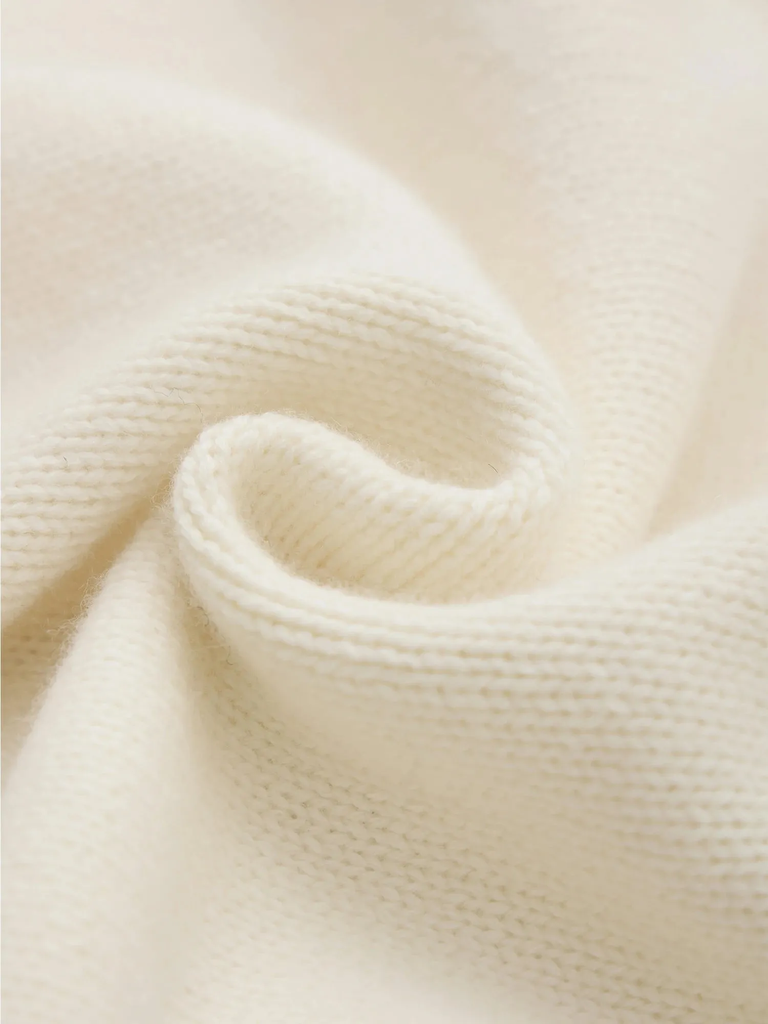 Amoretu Wool Lantern Sleeve Waist Cinching Sweater