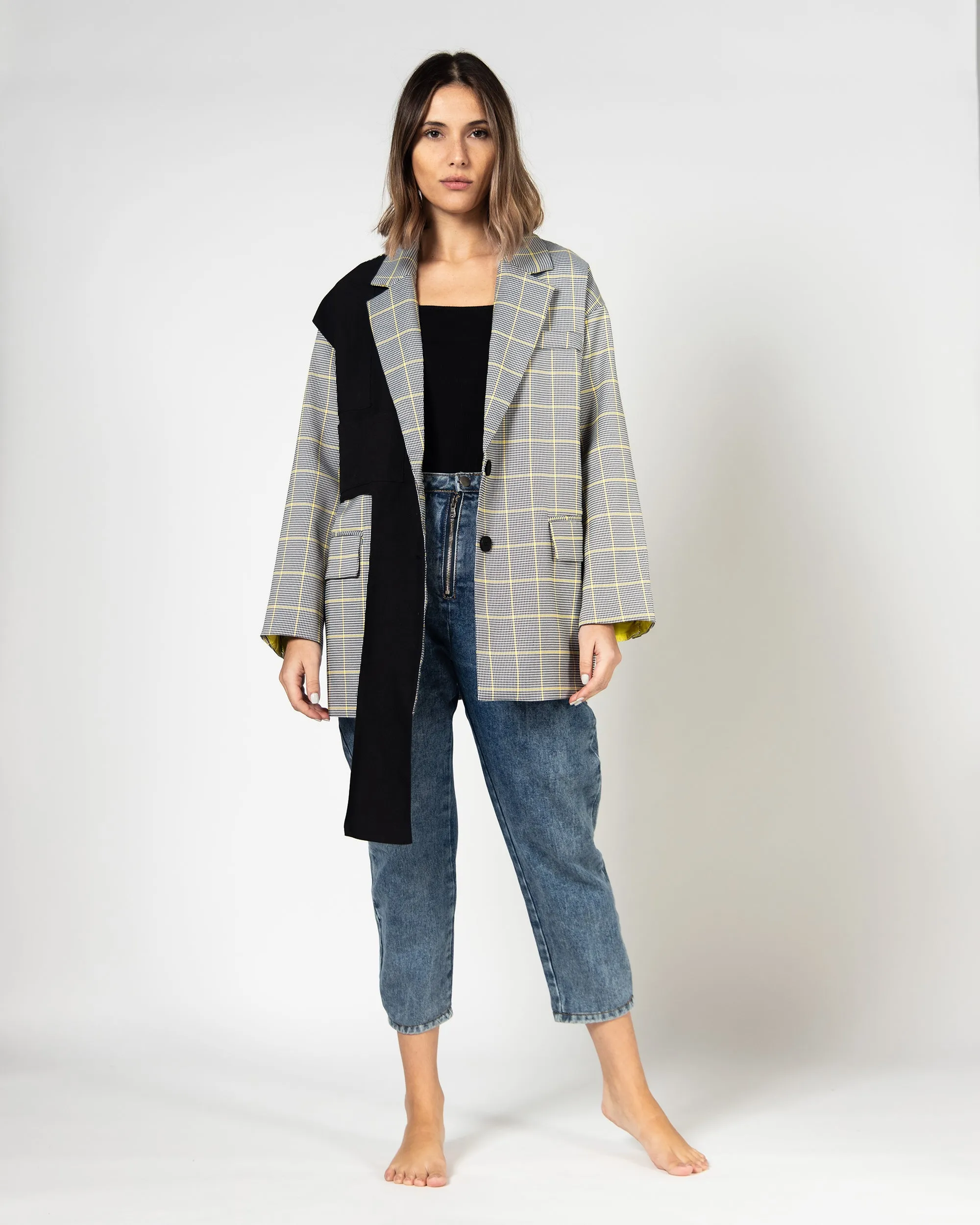 CHECKED V-NECK BELTED BACK 1615 - بليزر