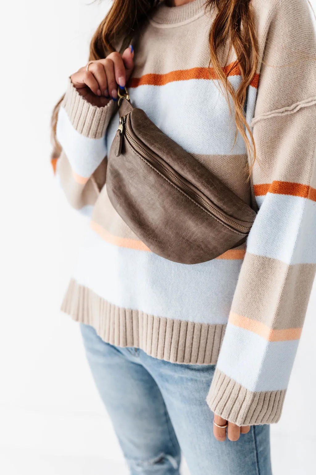 Shiloh Sling Belt Bag in Taupe