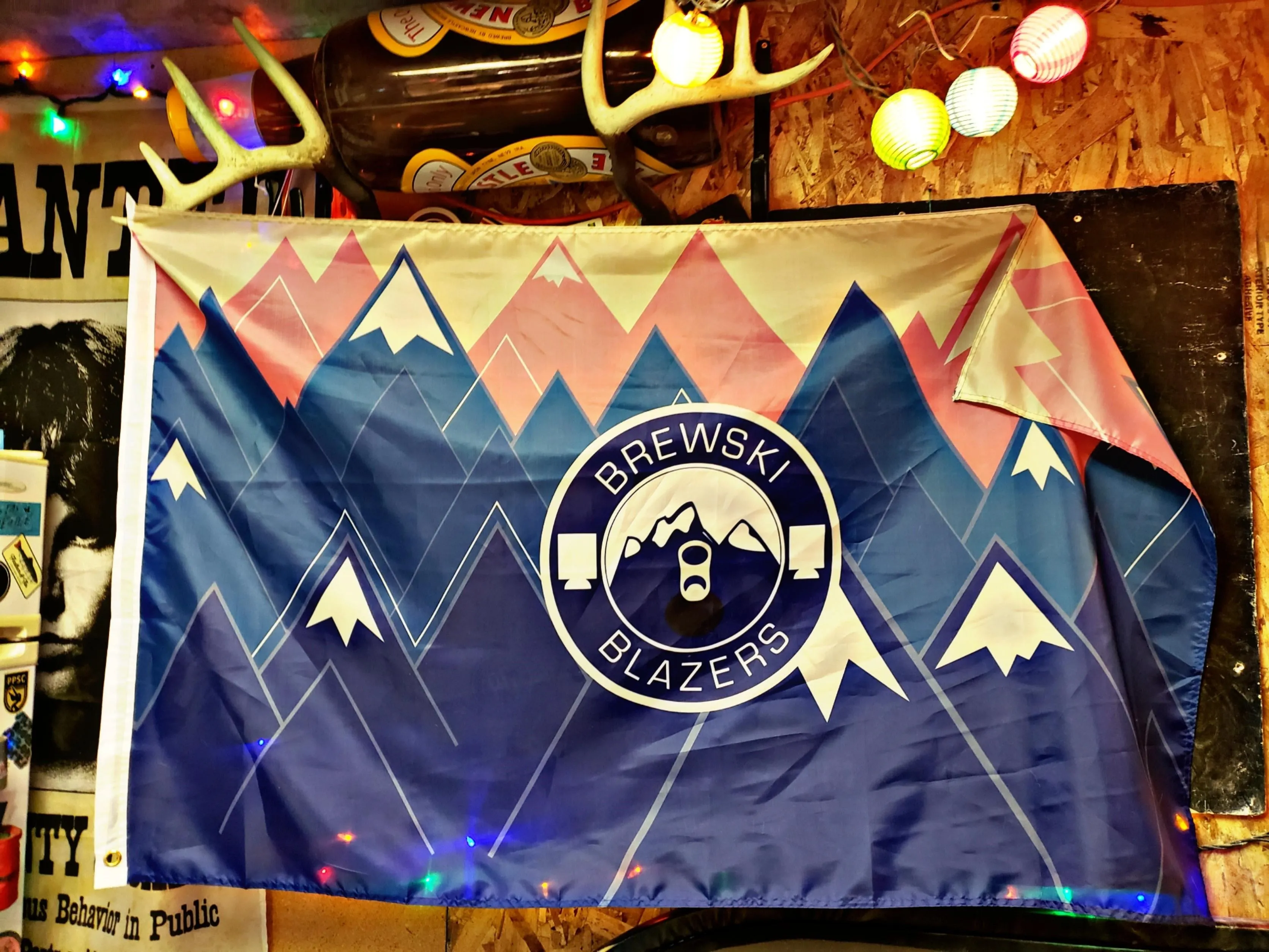 Signature Mountain Flag