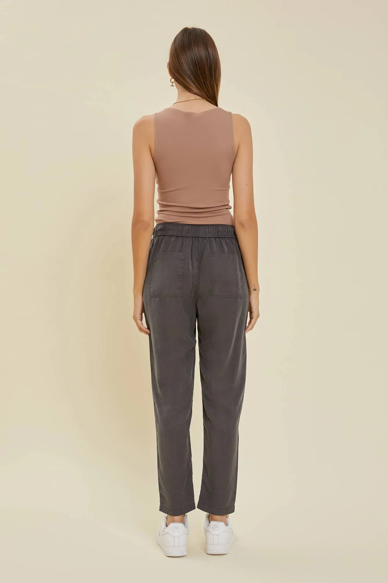 THE LARA PANT | CHARCOAL