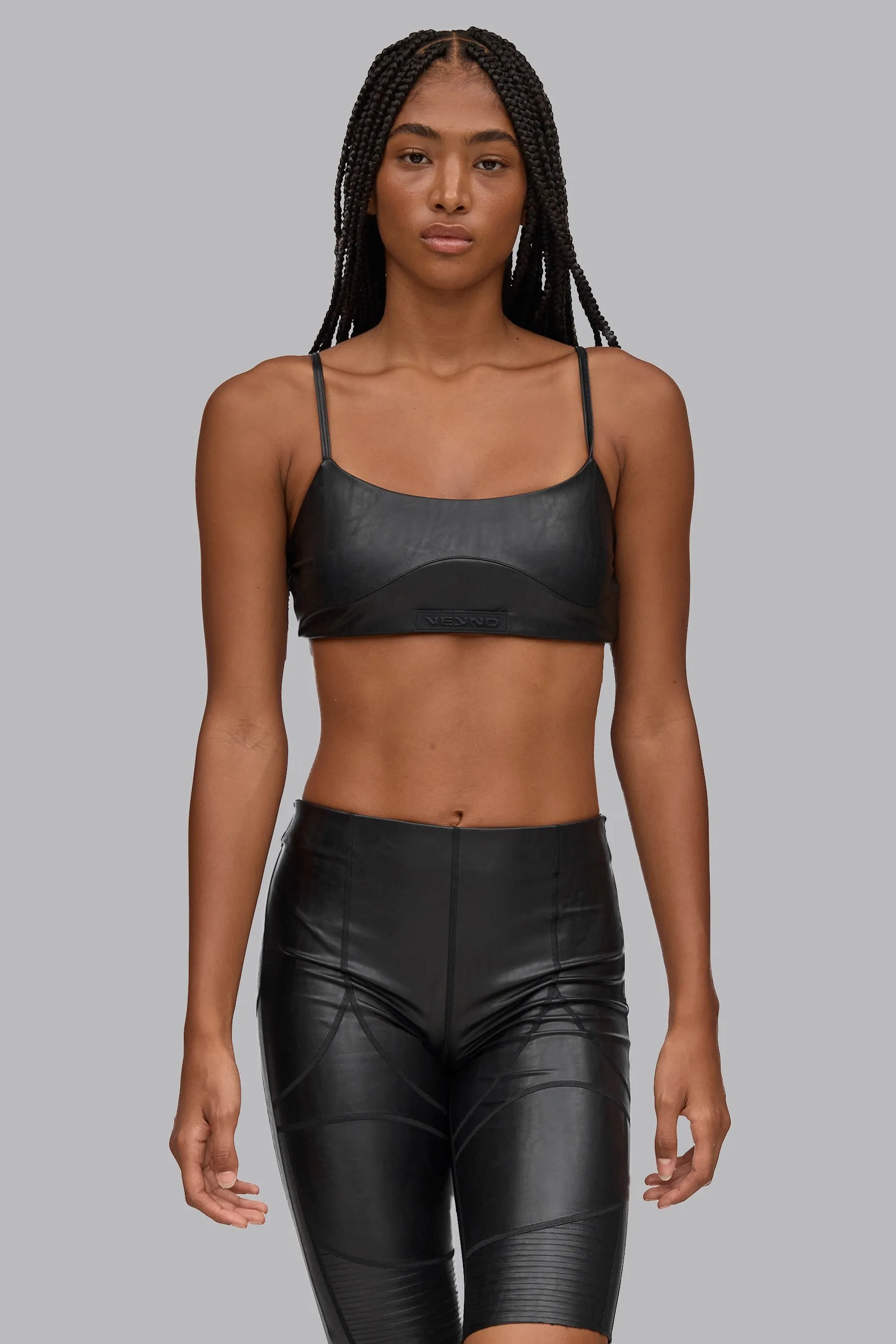 V_GAN LEATHER BOXY BRALETTE - Black