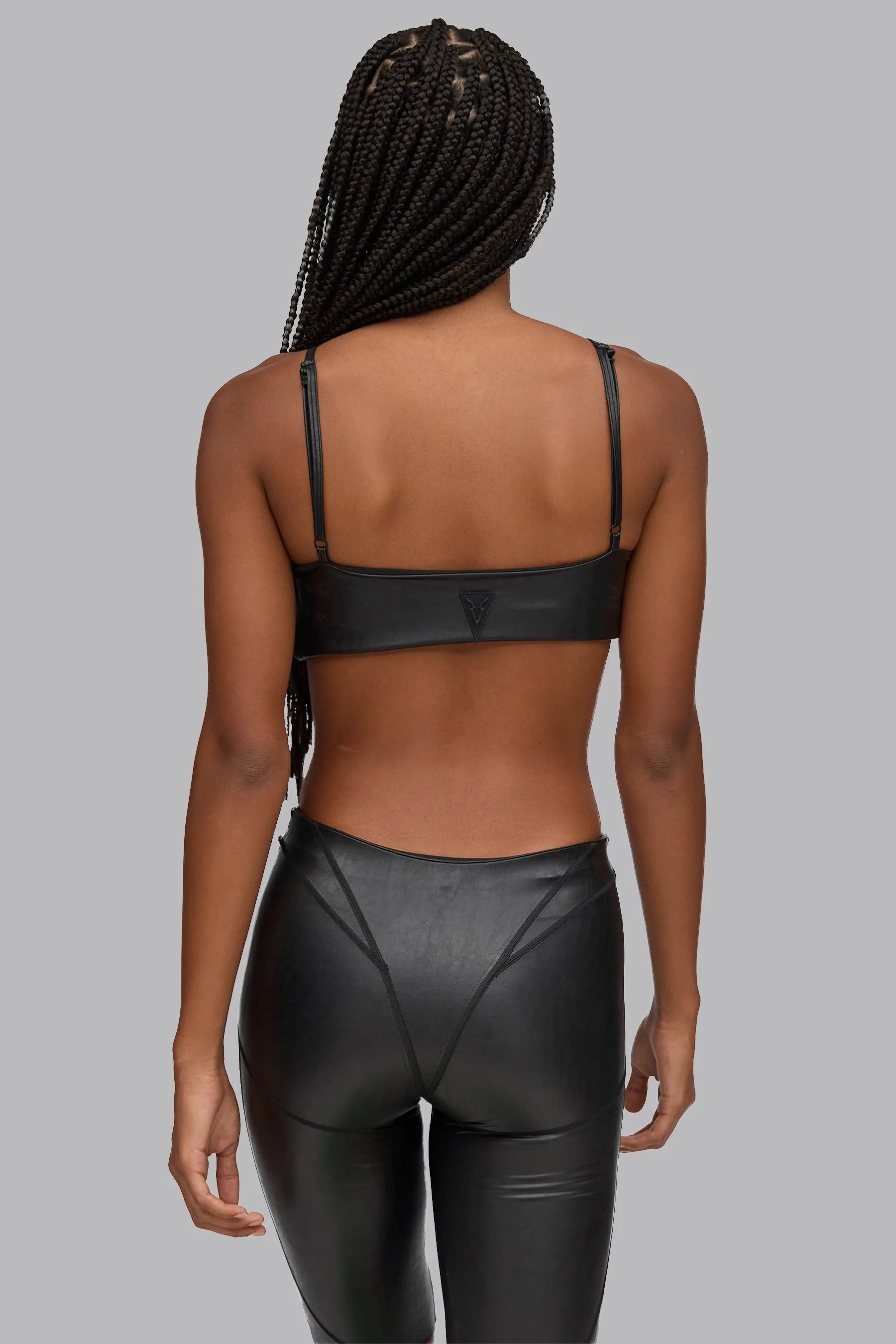 V_GAN LEATHER BOXY BRALETTE - Black