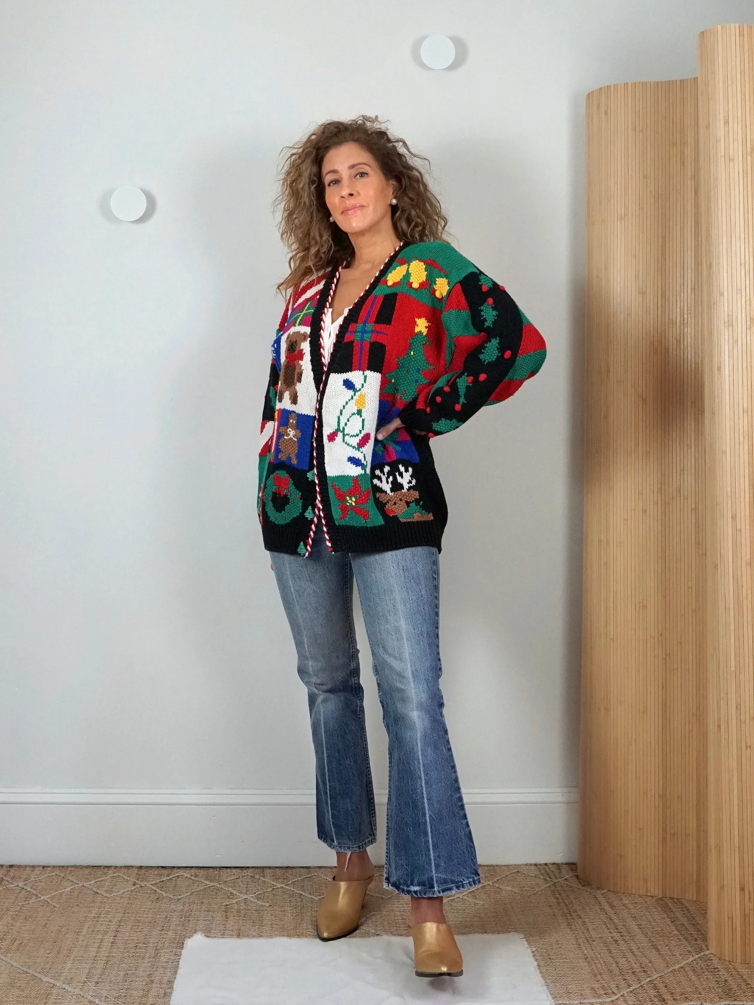Vintage 90's BellePointe Christmas Theme Sweater