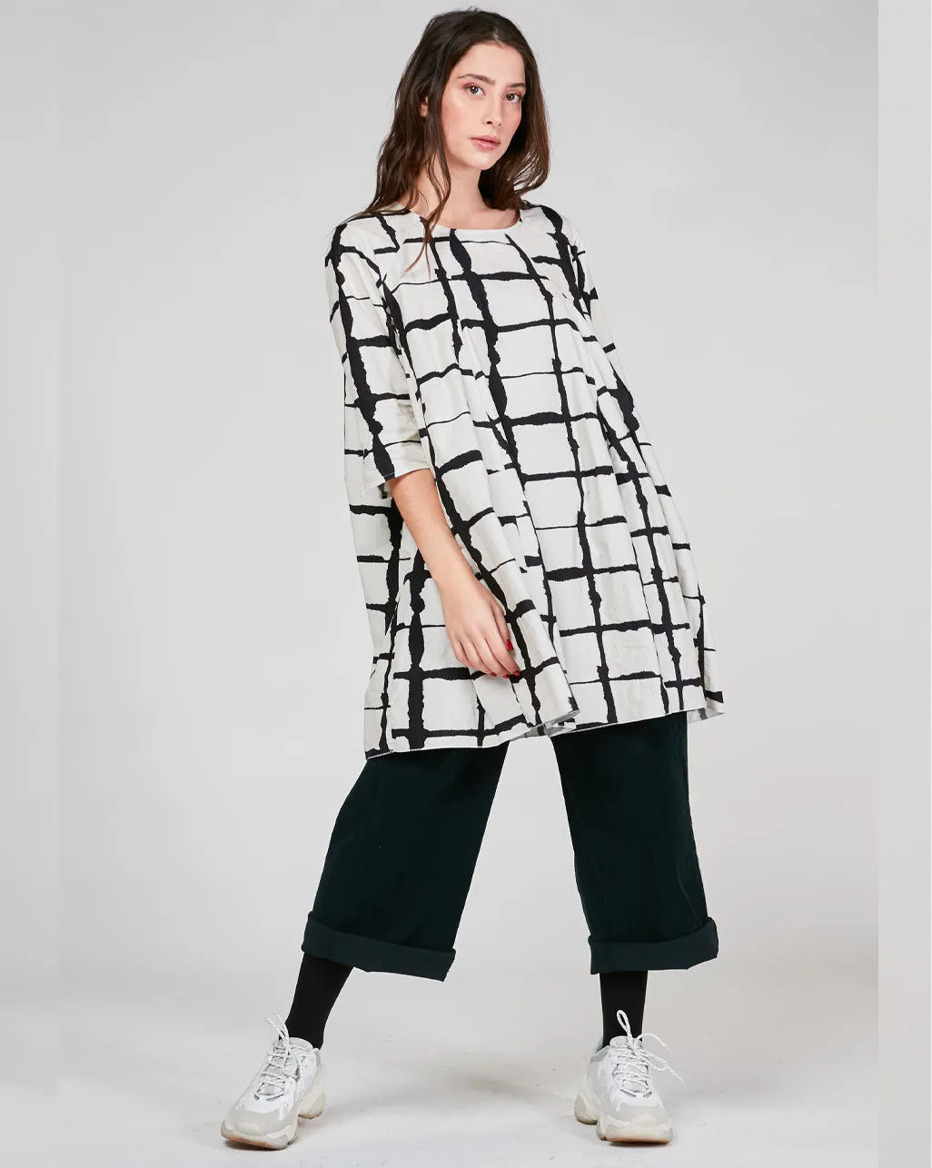 Wave Grid Line Pleated Babydoll Dress